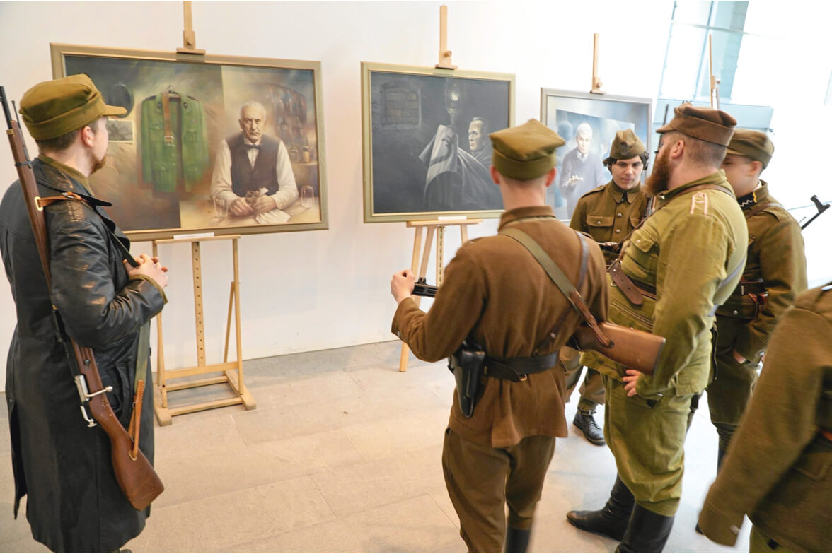 Wystawa malarstwa z okazji Narodowego Dnia Pamięci Żołnierzy Wyklętych